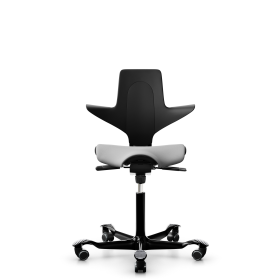 HAG Capisco Puls 8020 B&uuml;rostuhl Sattelsitz mit Sitzfl&auml;chenmatte Schwarz Nexus Grau NEX01 Schwarz Gestellfarbe Harte Rollen f&uuml;r weiche B&ouml;den