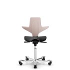 HAG Capisco Puls 8020 B&uuml;rostuhl Sattelsitz mit Sitzfl&auml;chenmatte Pink Nexus Schwarz NEX13 Wei&szlig; Aluminium poliert Weiche Rollen f&uuml;r harte B&ouml;den